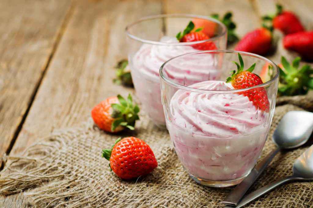 mousse di fragole dolci monoporzione