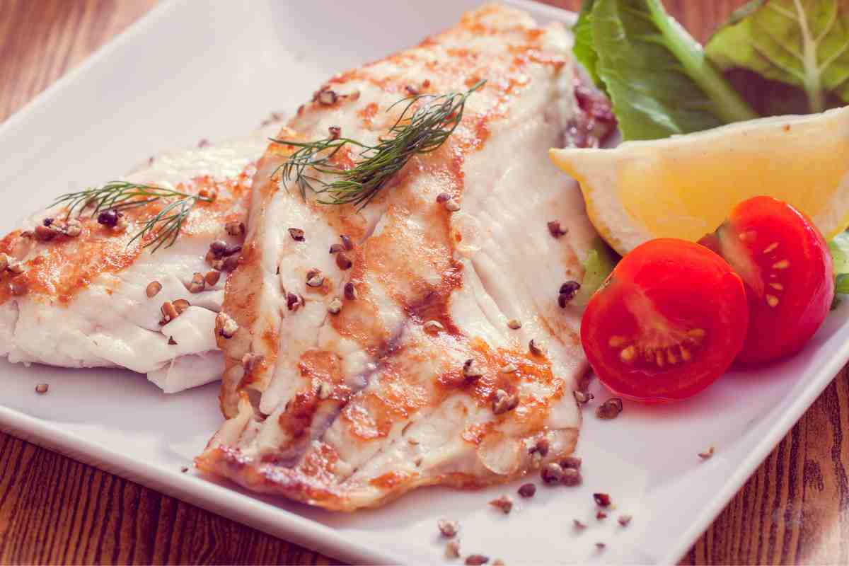 Come cucinare il pesce alla griglia, 12 ricette facili e saporite per una grigliata di pesce eccezionale e i trucchi per farla perfetta