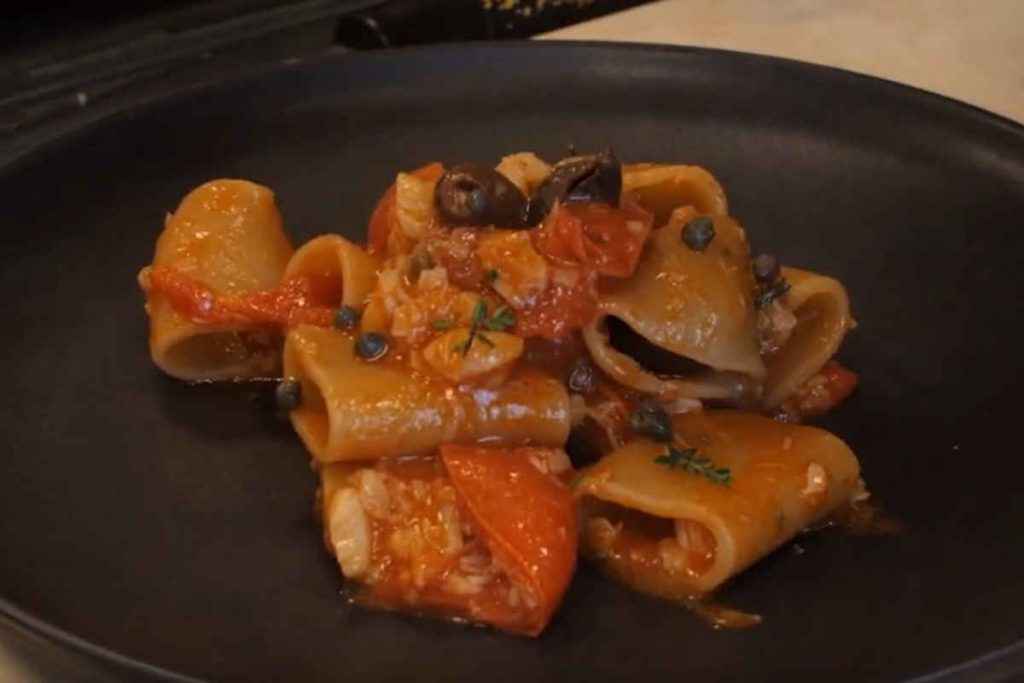 paccheri alla puttanesca della chef Valentina Santanicchio