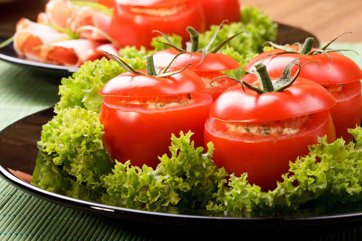 Antipasti freschi e veloci col pomodoro per feste in piscina