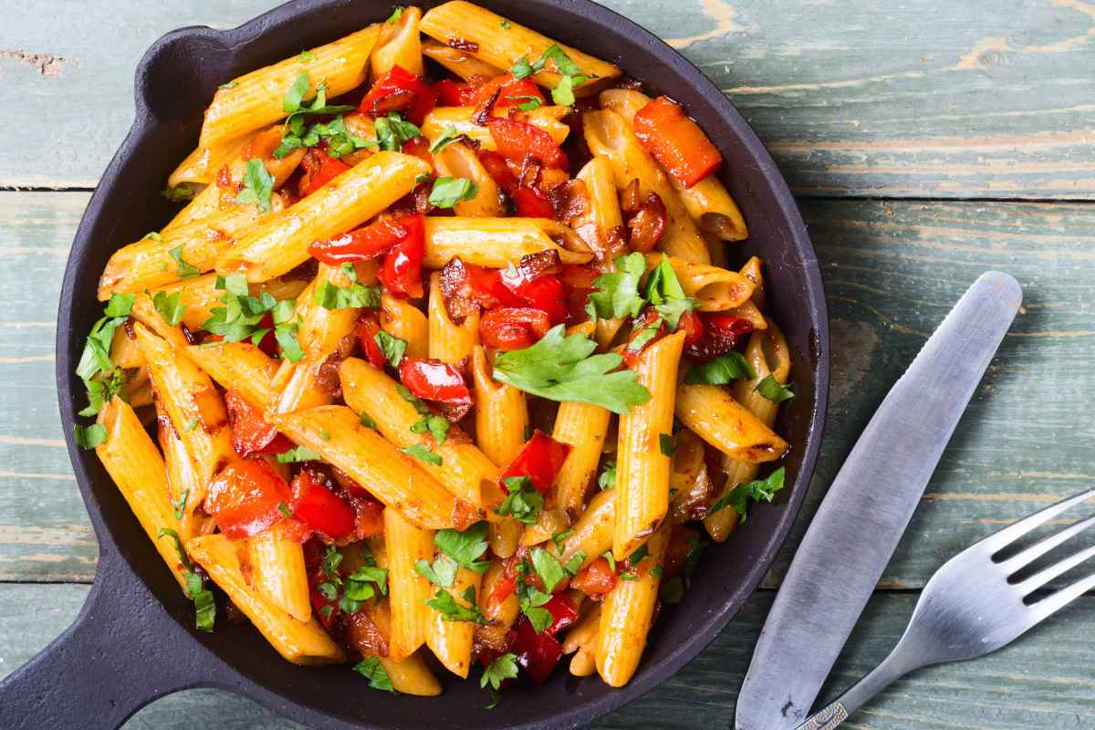 primi piatti vegetariani, pasta alle verdure