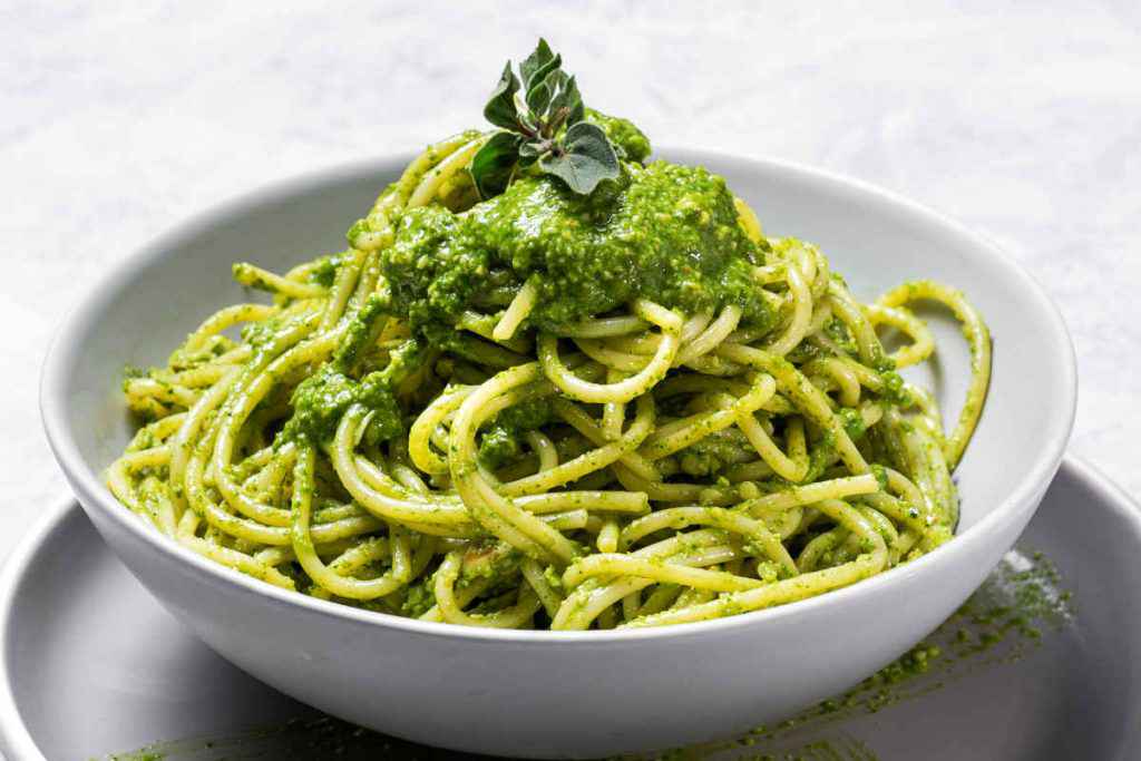 spaghetti al pesto