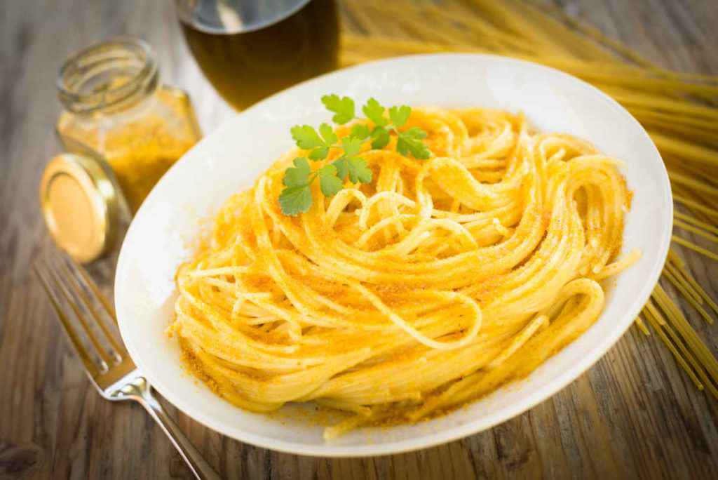 spaghetti alla bottarga primi piatti cucina sarda