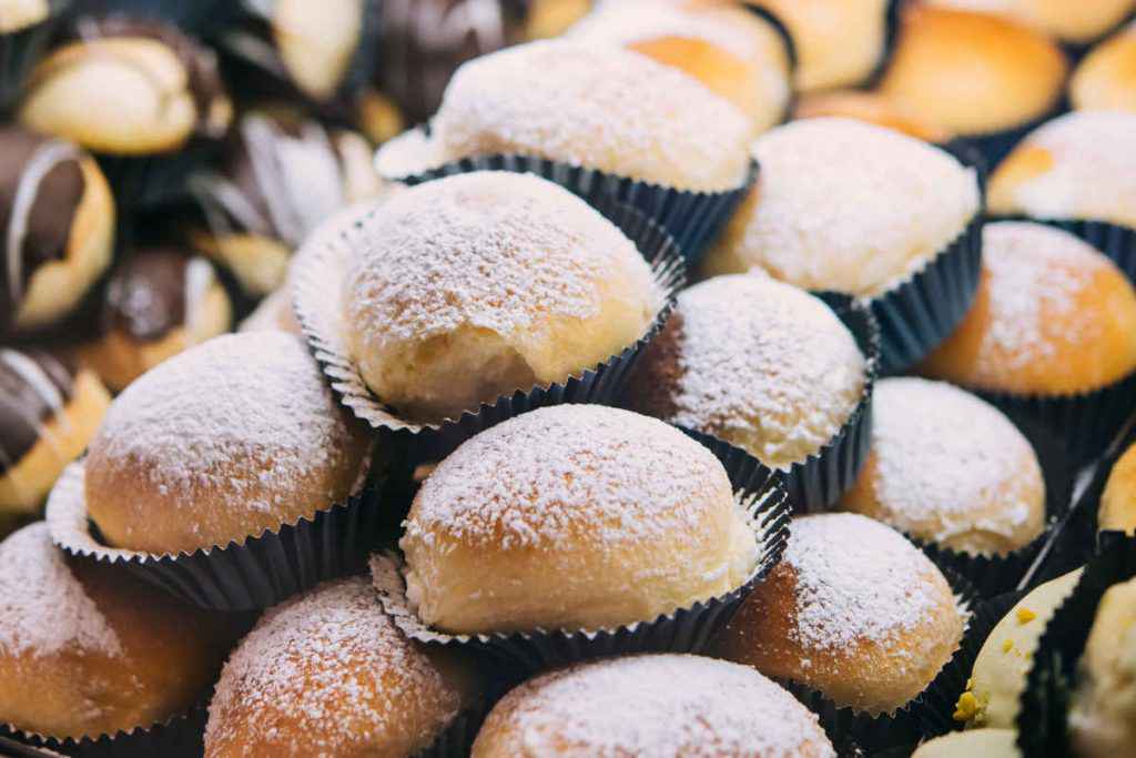 dolci napoletani fiocchi di neve poppella