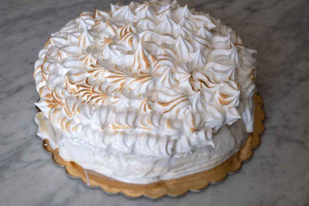 torta zuppa inglese napoletana con meringa