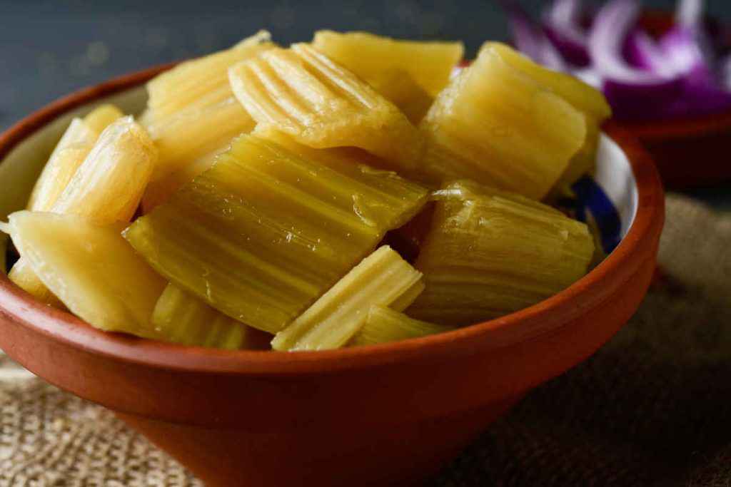 cardi bolliti a pezzetti