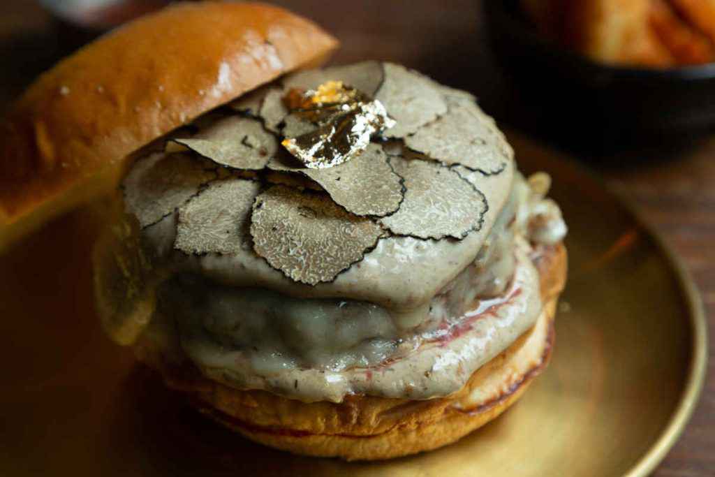 hamburger di carne al tartufo