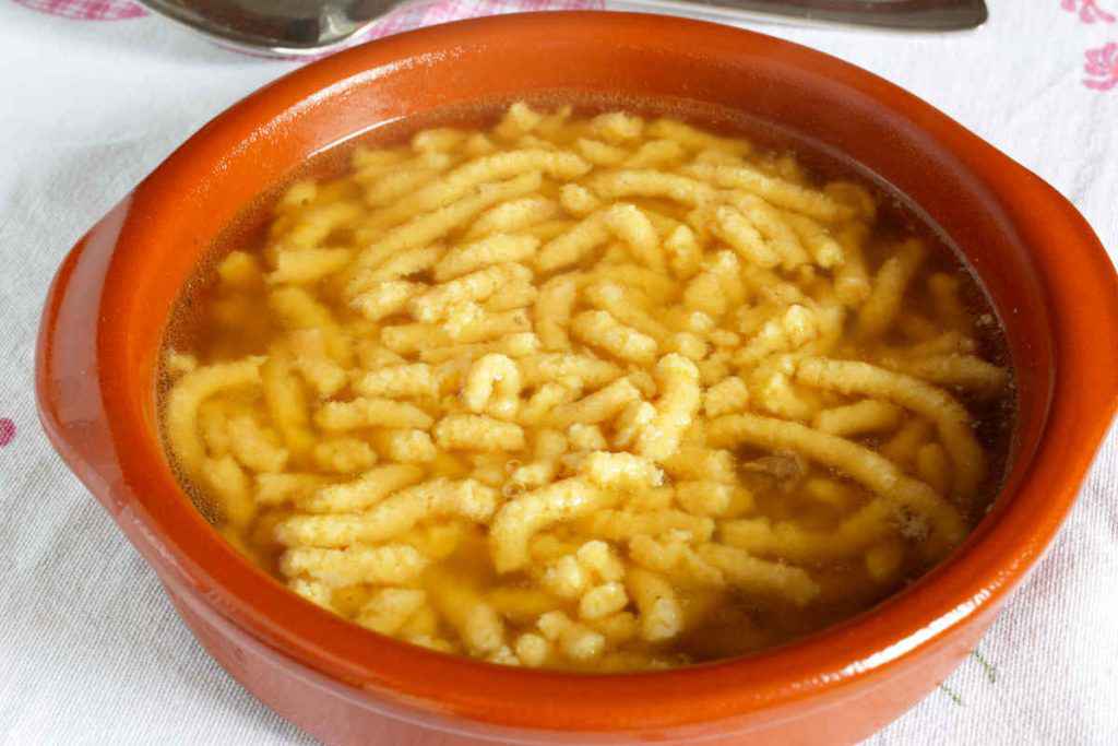 coccio con passatelli in brodo