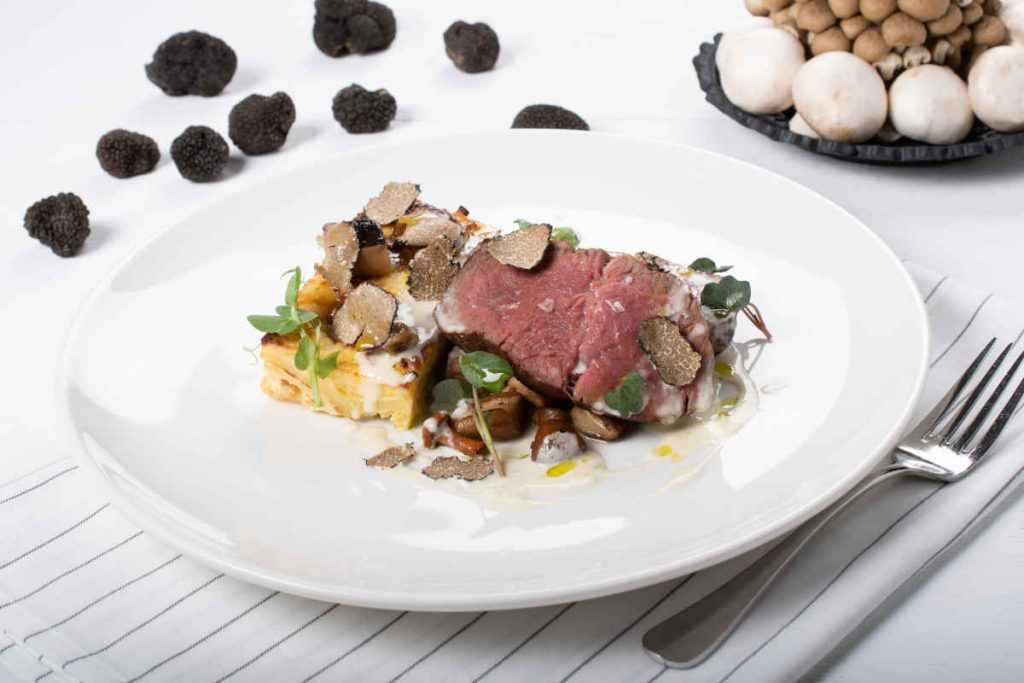 tagliata di manzo con tartufo