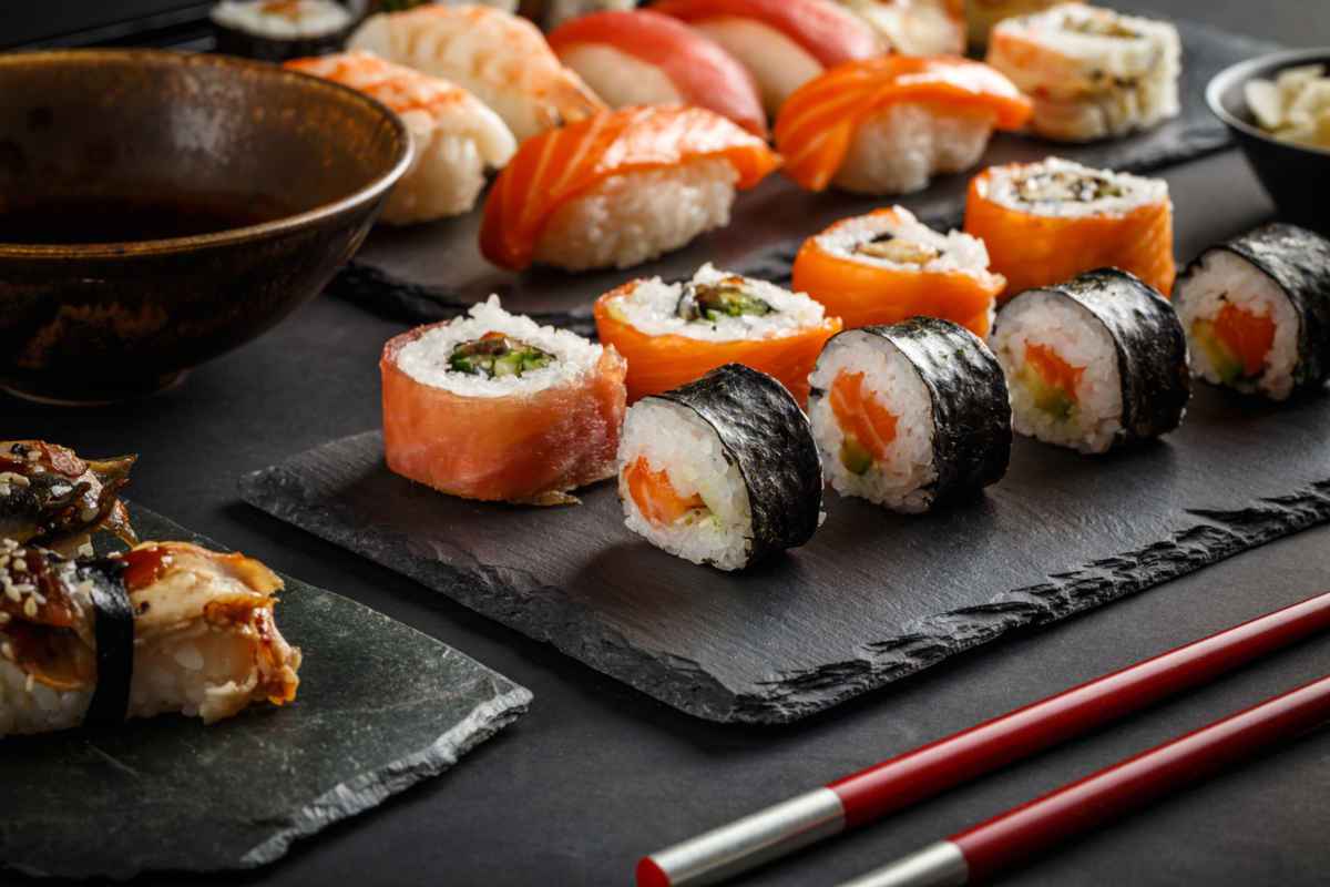 sushi nella classifica top ten dei piatti tipici