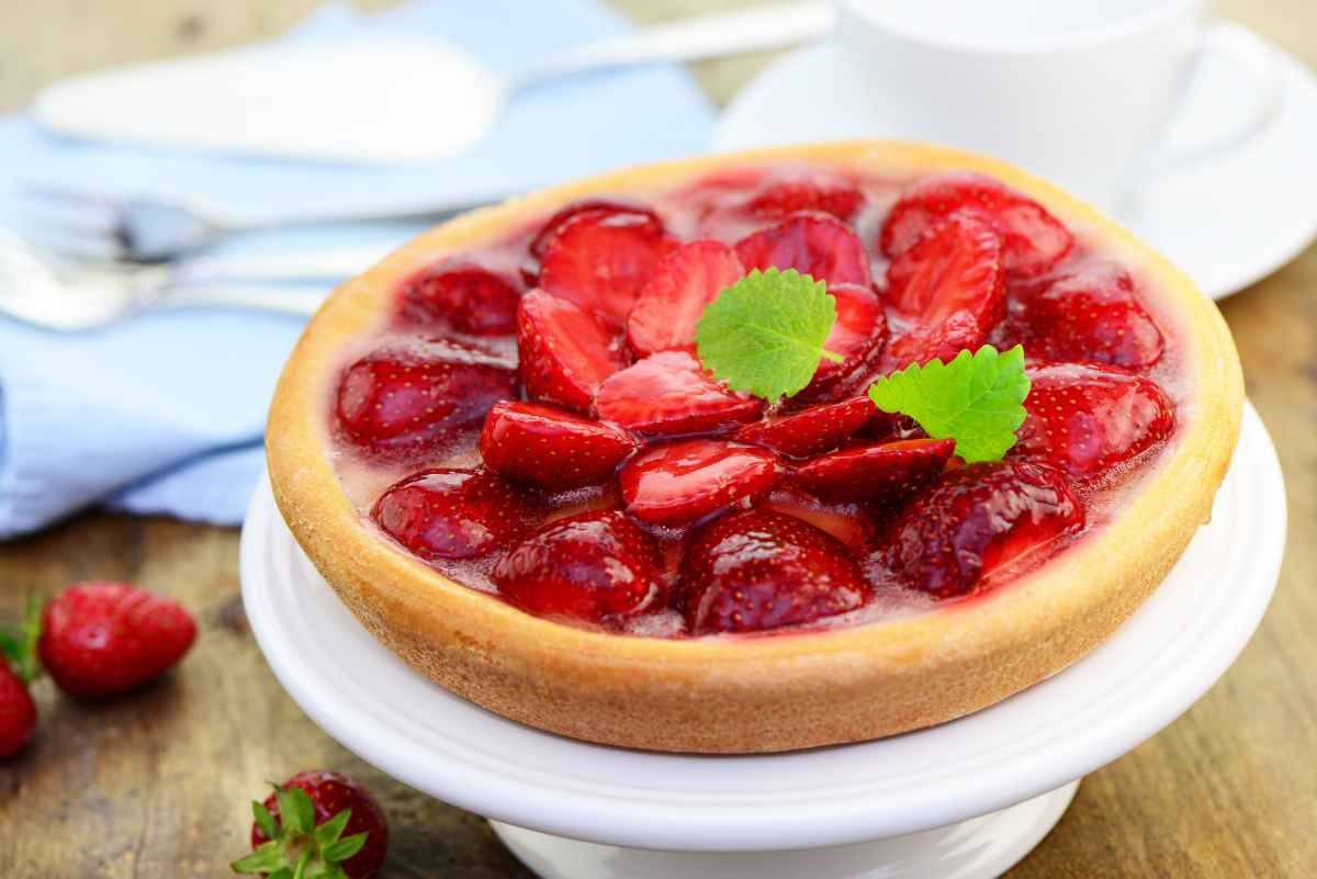 dolci senza latte, la crostata di fragole