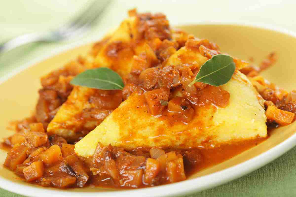 Ricette polenta in bianco e al sugo