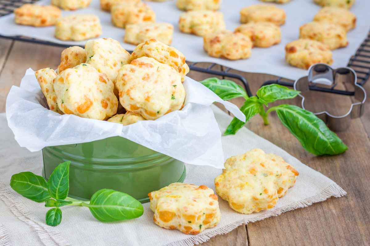 Biscotti salati, le ricette per un aperitivo indimenticabile