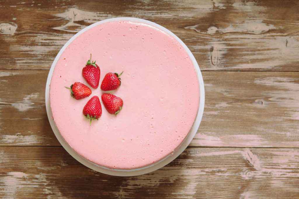 dolce bavarese alle fragole, mousse di san valentino