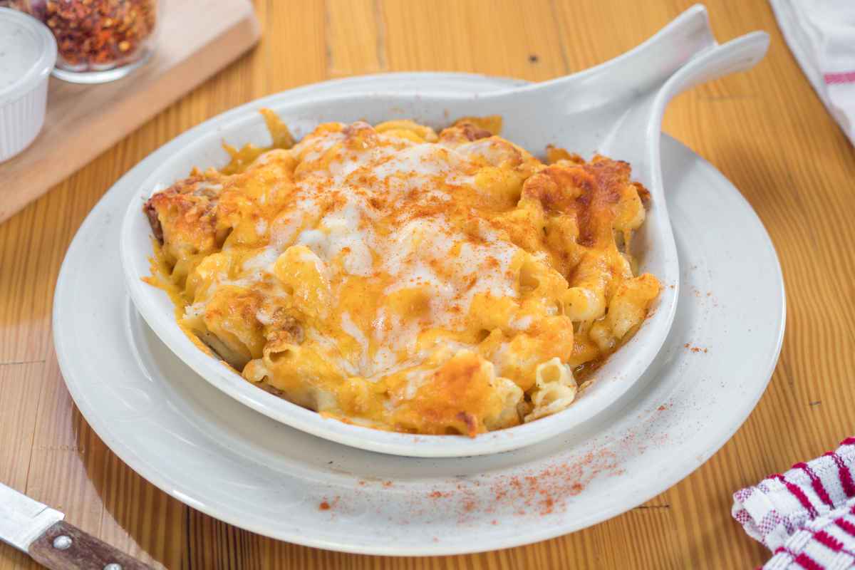 pasta al forno con provolone