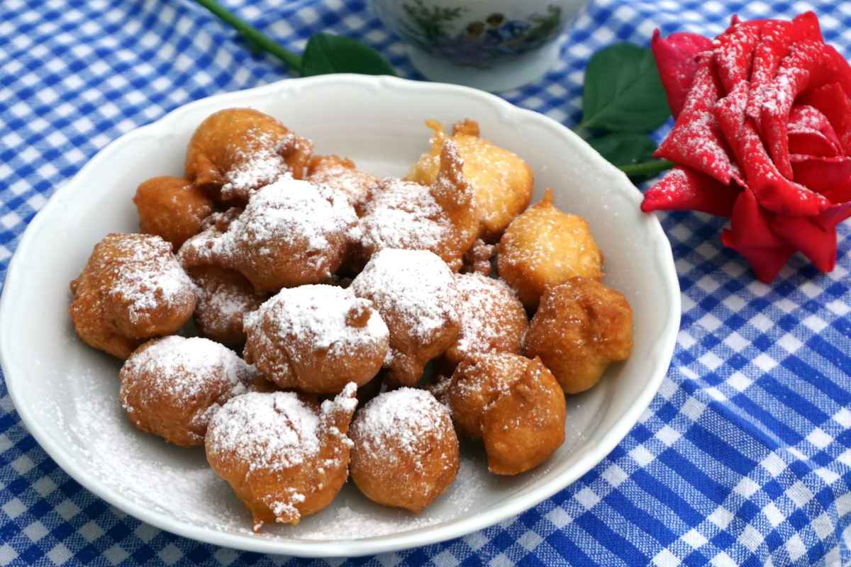 Dolci di Carnevale vegani, perfetti per festeggiare