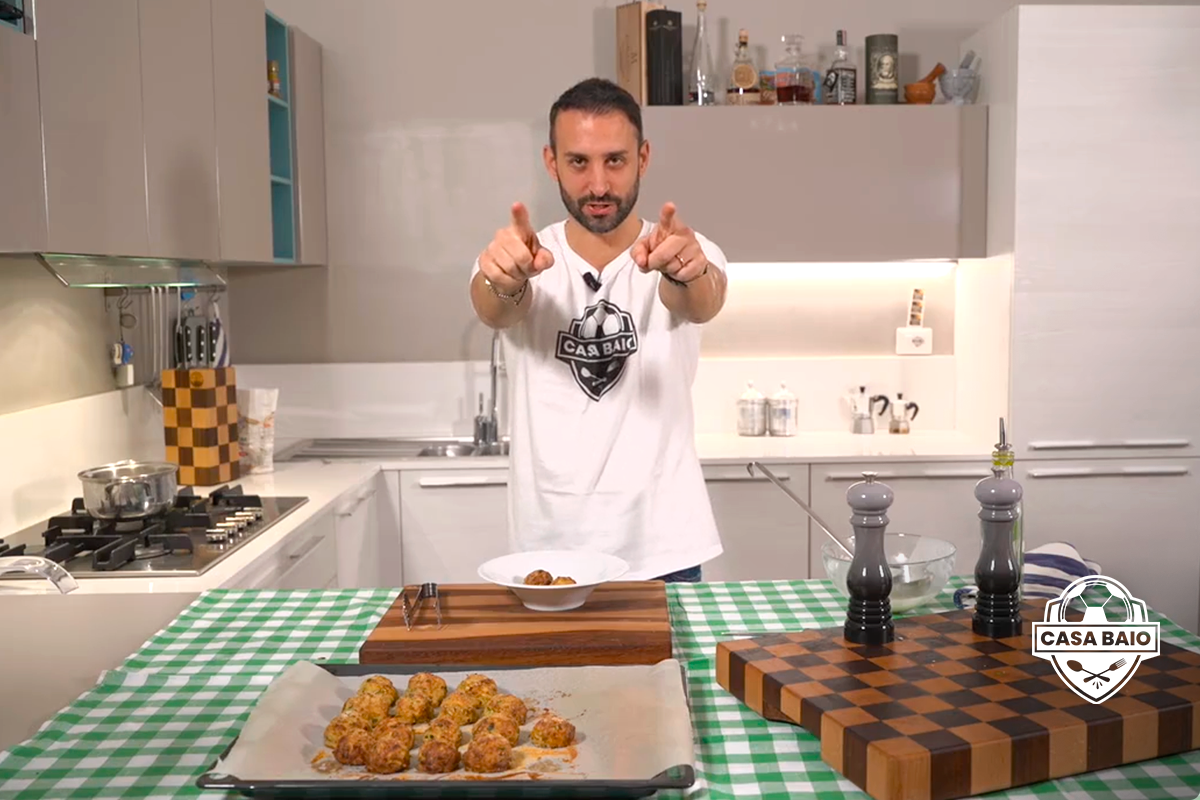 Manuele Baiocchini prepara delle vegballs