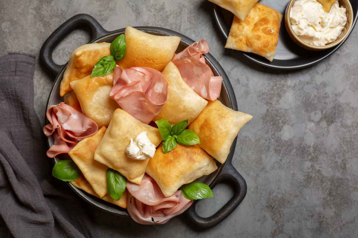gnocco fritto con mortadella