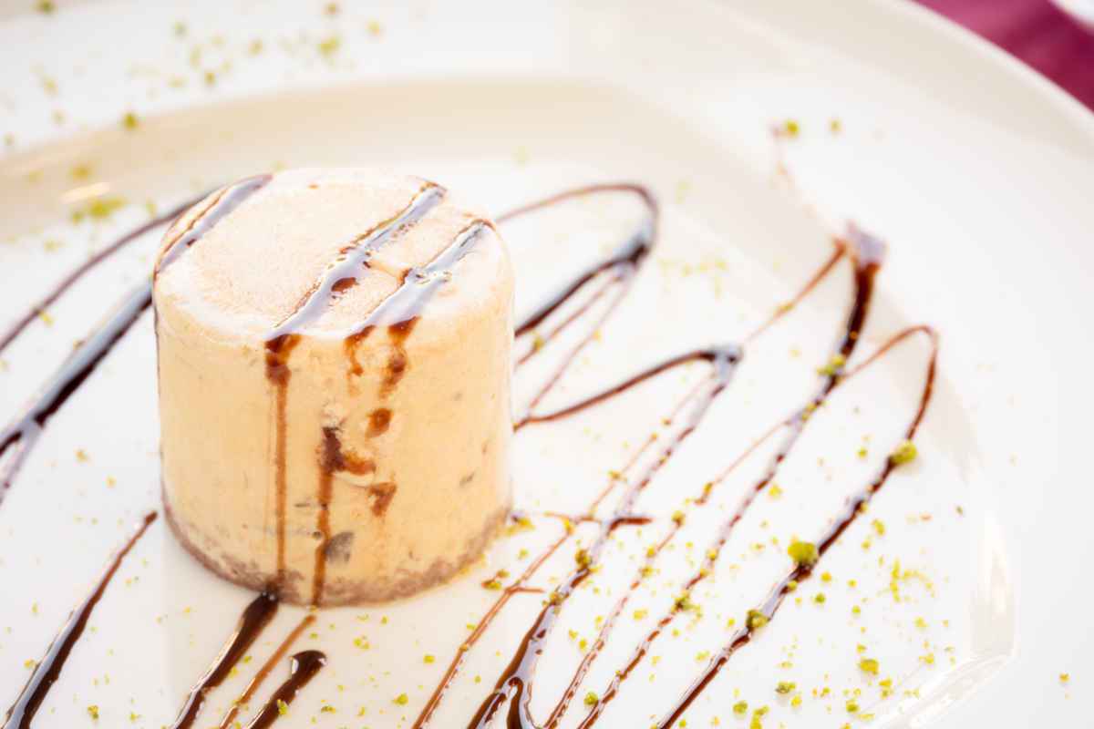 Dolce del giorno: il dessert semifreddo raffinato e goloso