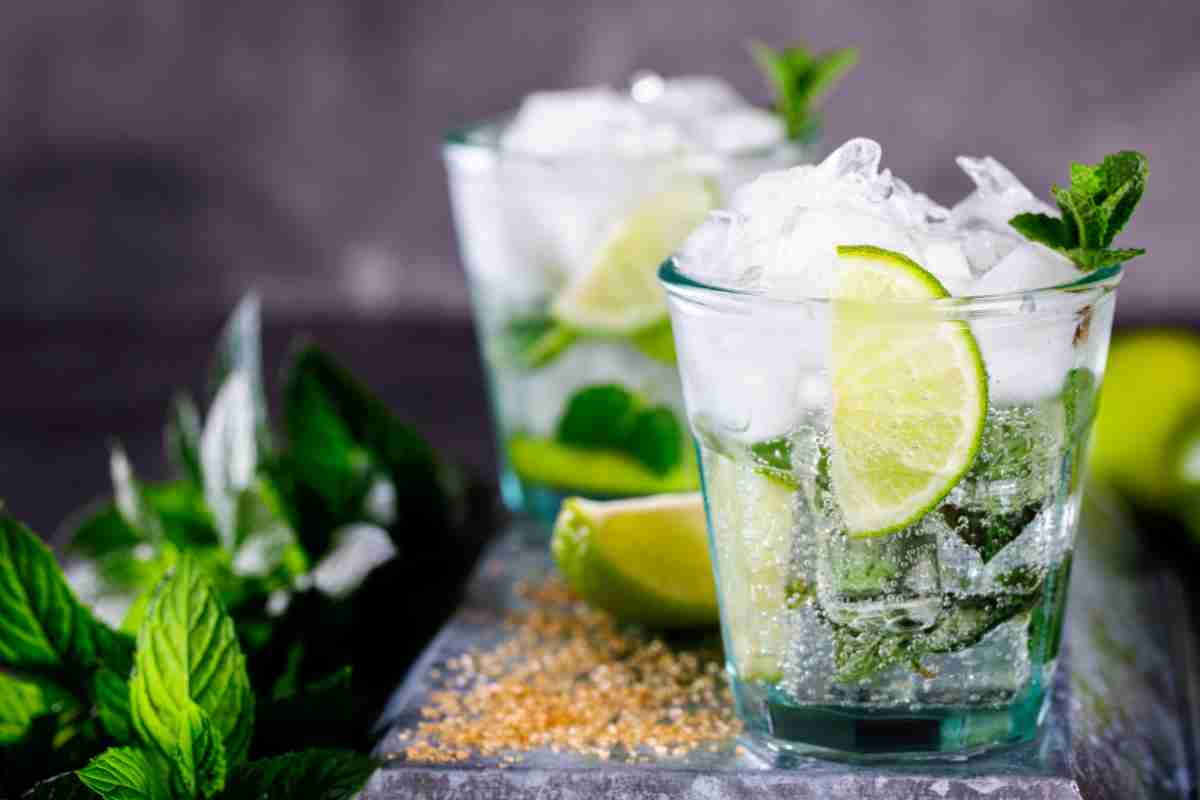 Mojito preparato con la ricetta originale cubana