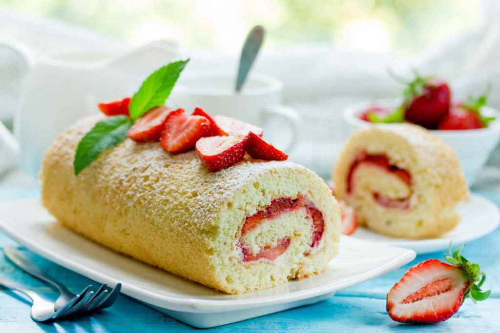 Il dolcetto facile e veloce di oggi è il rotolo di pan di Spagna