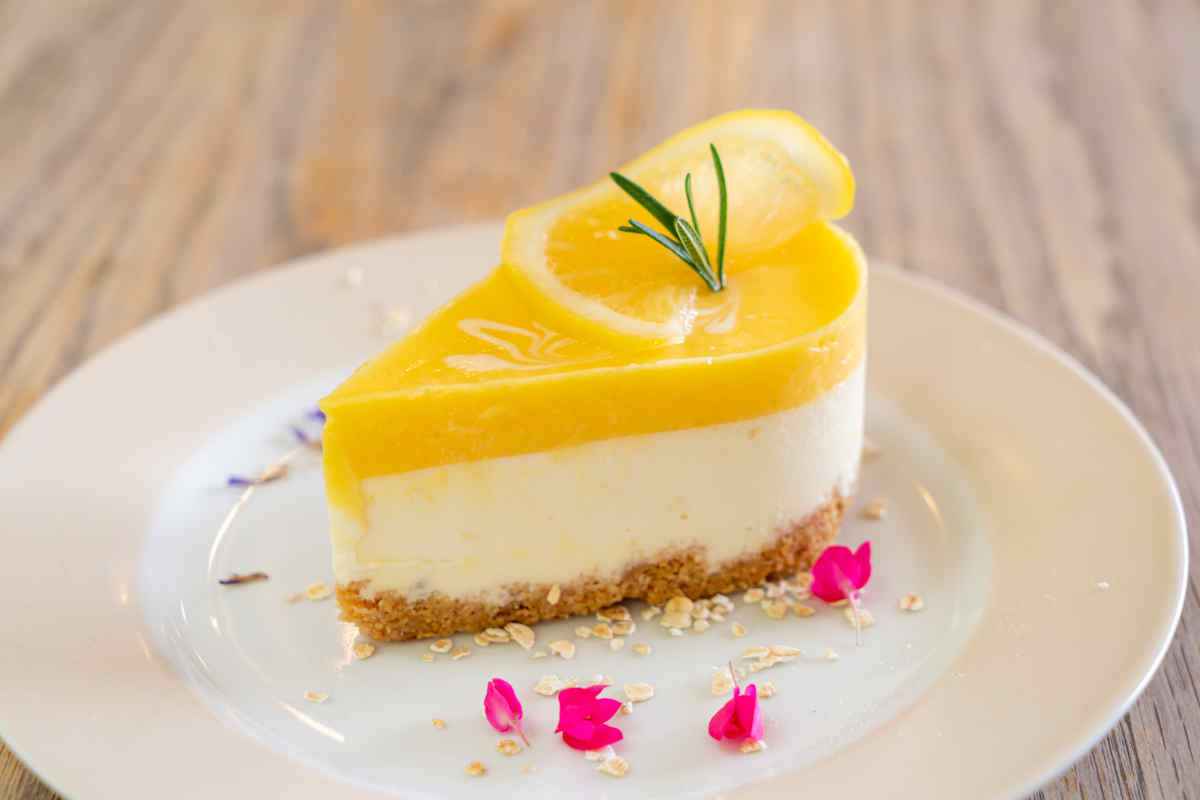 Dolce del giorno: la torta fredda al limone tutta da gustare