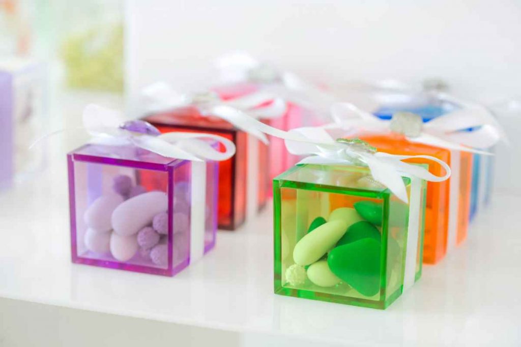 scatoline con confetti per confettata battesimo 