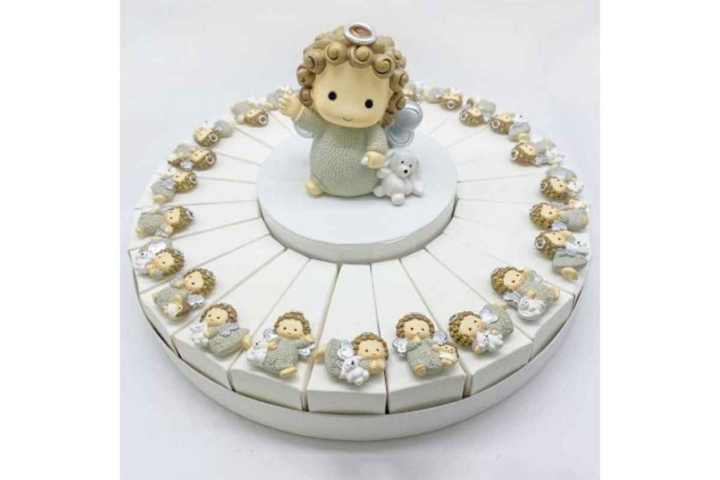 bomboniere in scatola a forma di torta per battesimo bimba