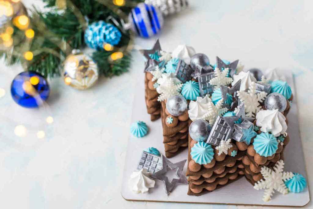 torta a forma di albero per dolci natalizi