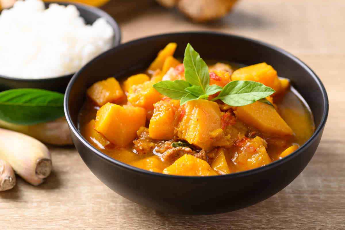 Zuppe a base di zucca, ricette facili e veloci