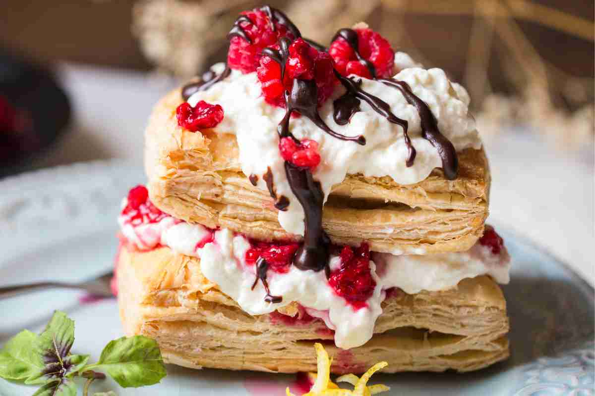 Dolci con pasta sfoglia