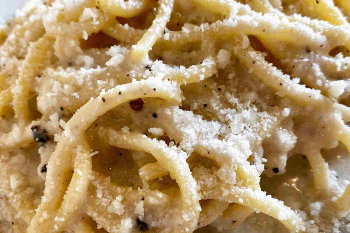 Come fare la cremina cacio e pepe: il segreto delle nonne romane