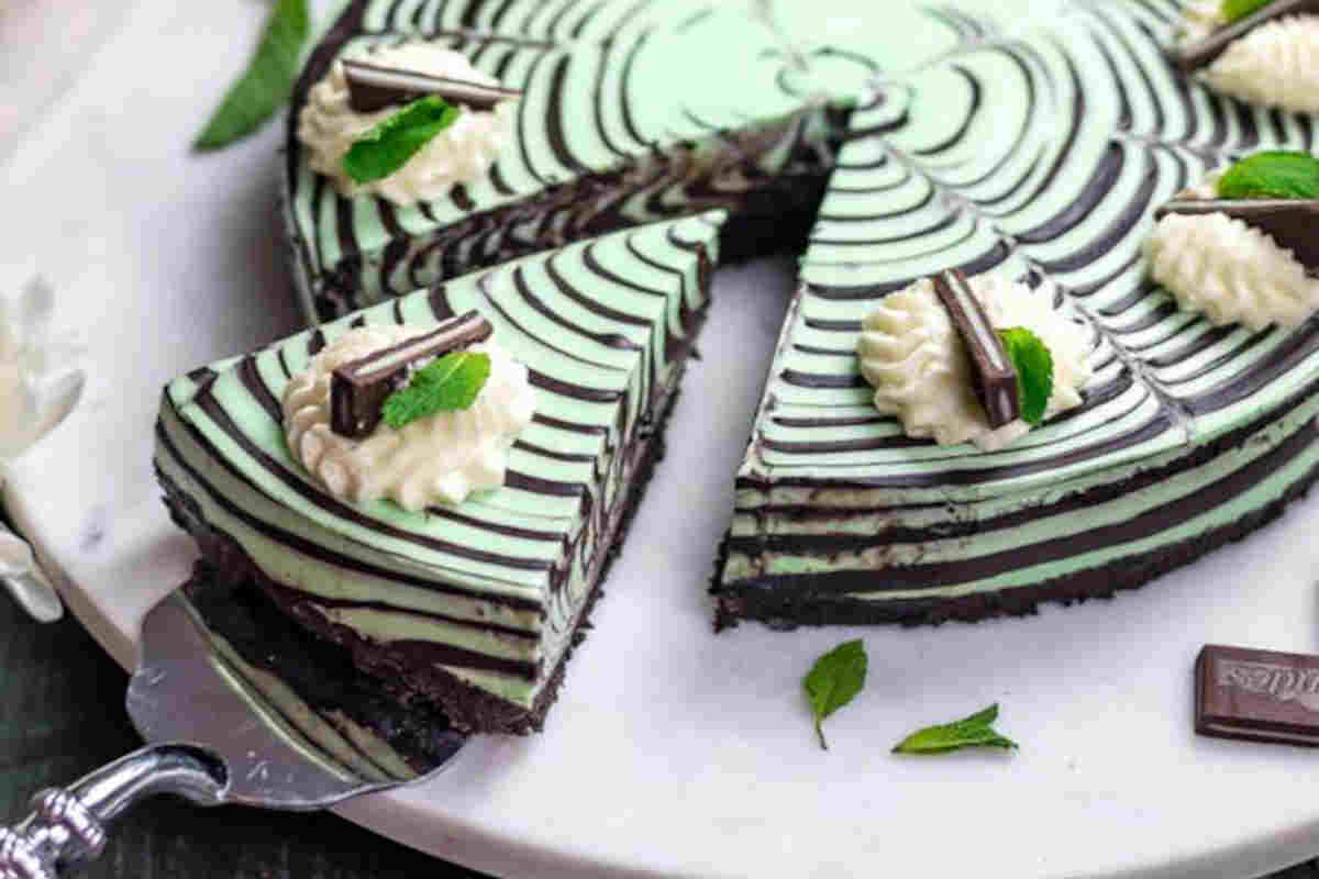 fetta di cheeseckae menta e cioccolato