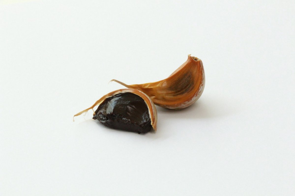 Conosci l’aglio nero? Ha un sapore unico e dei valori nutrizionali incredibili!
