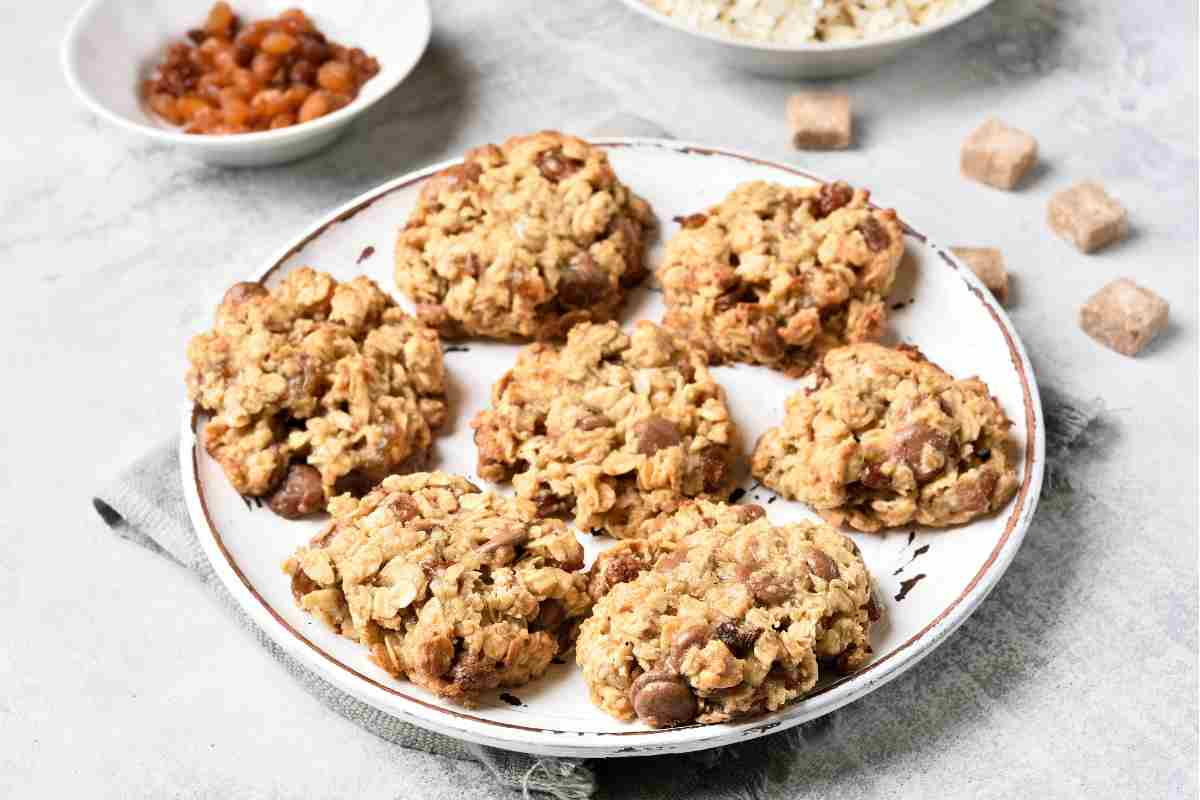 Vuoi preparare biscotti magici per la tua dieta: la ricetta con l’avena