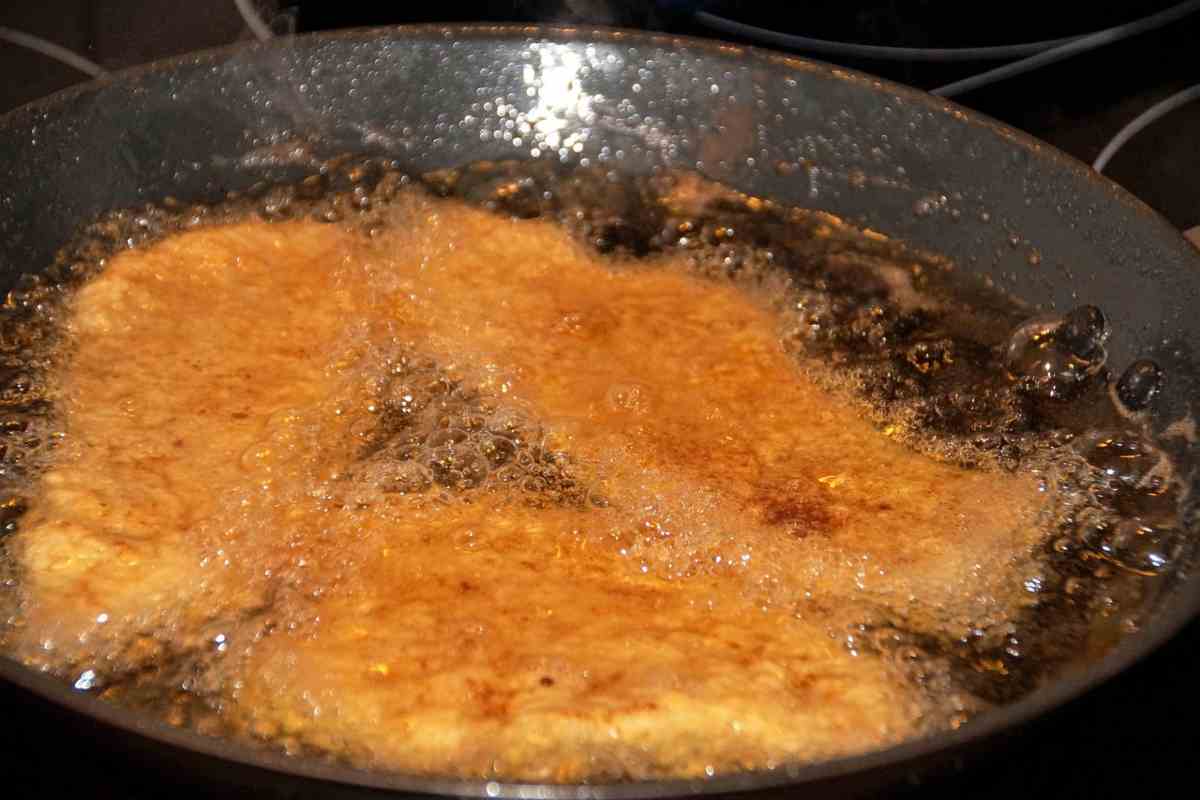Frittura e cavolfiore sono solo alcuni, oggi ti rivelo come liberarti dei cattivi odori in cucina usando solo una patata