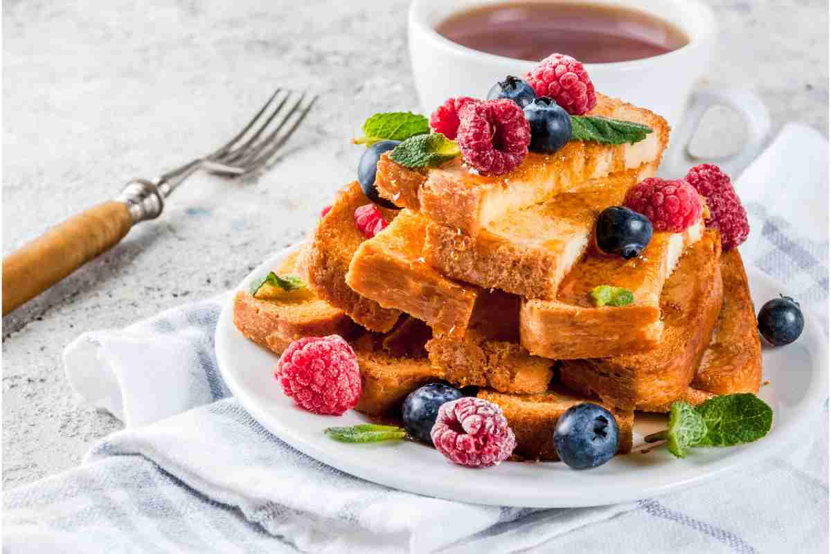 Bruno Barbieri lo fa così ed è veramente goloso: la colazione da chef in  casa tua in 10 minuti