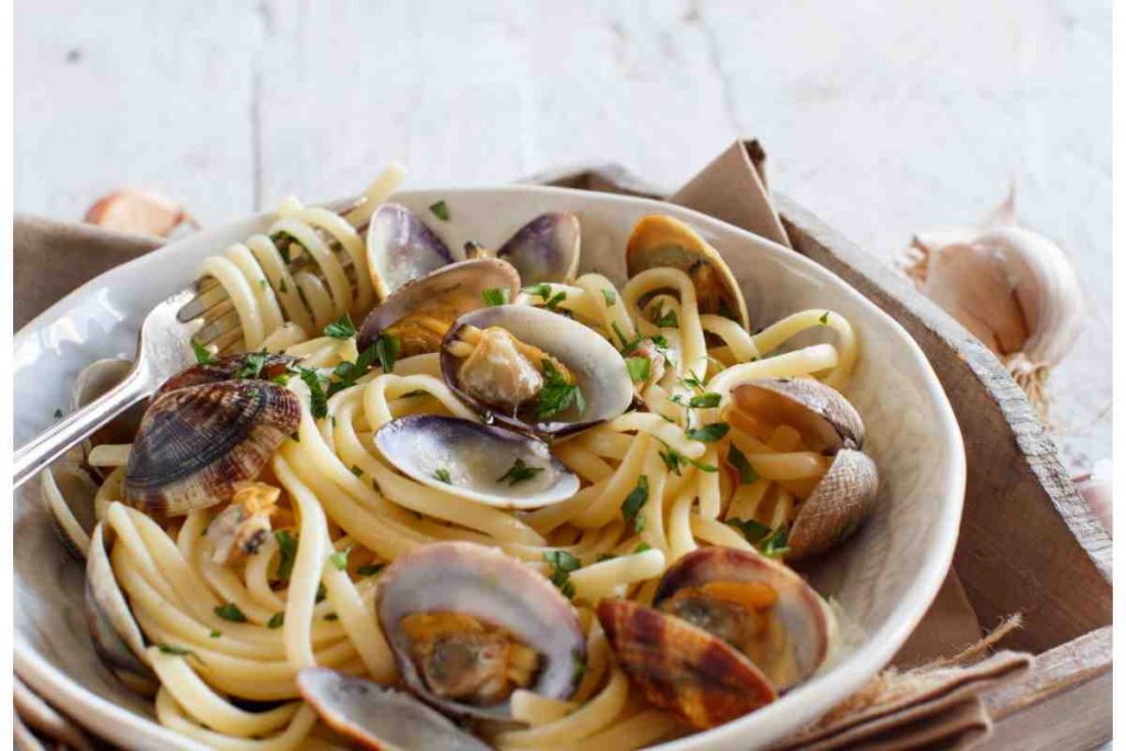 Linguine alle vongole  