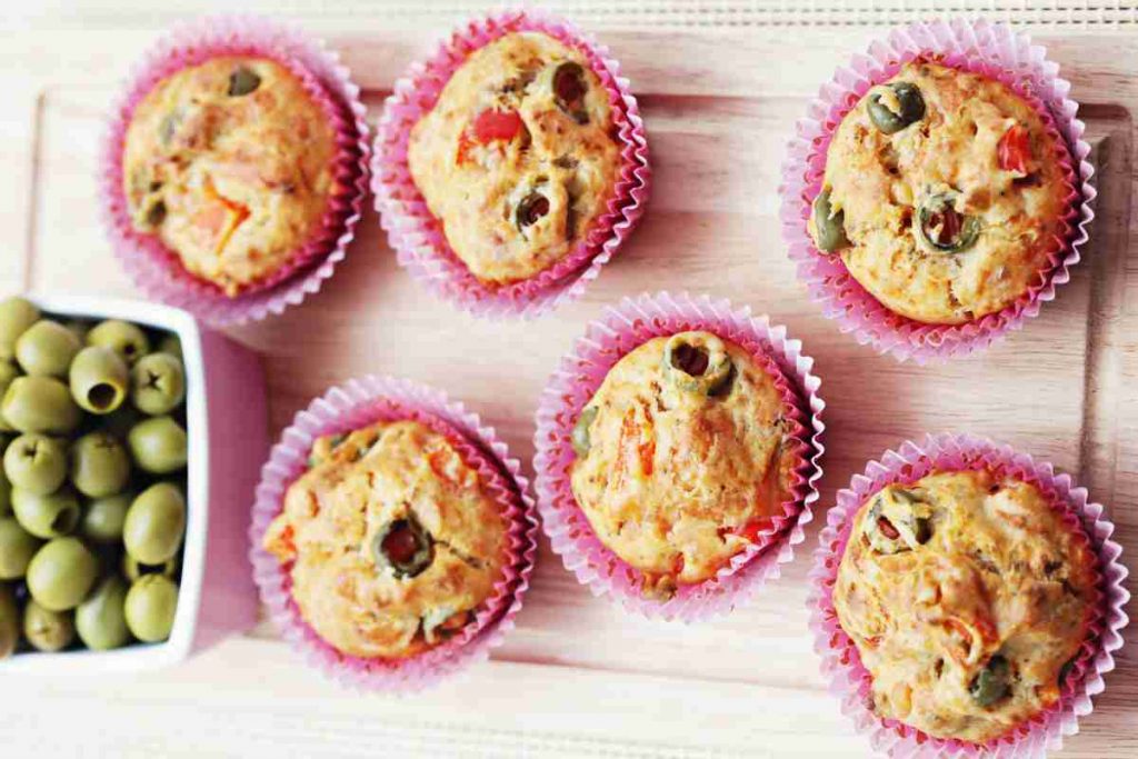 Muffin tonno e olive di Benedetta Rossi