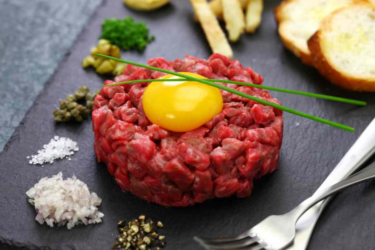 Tartare di carne di manzo