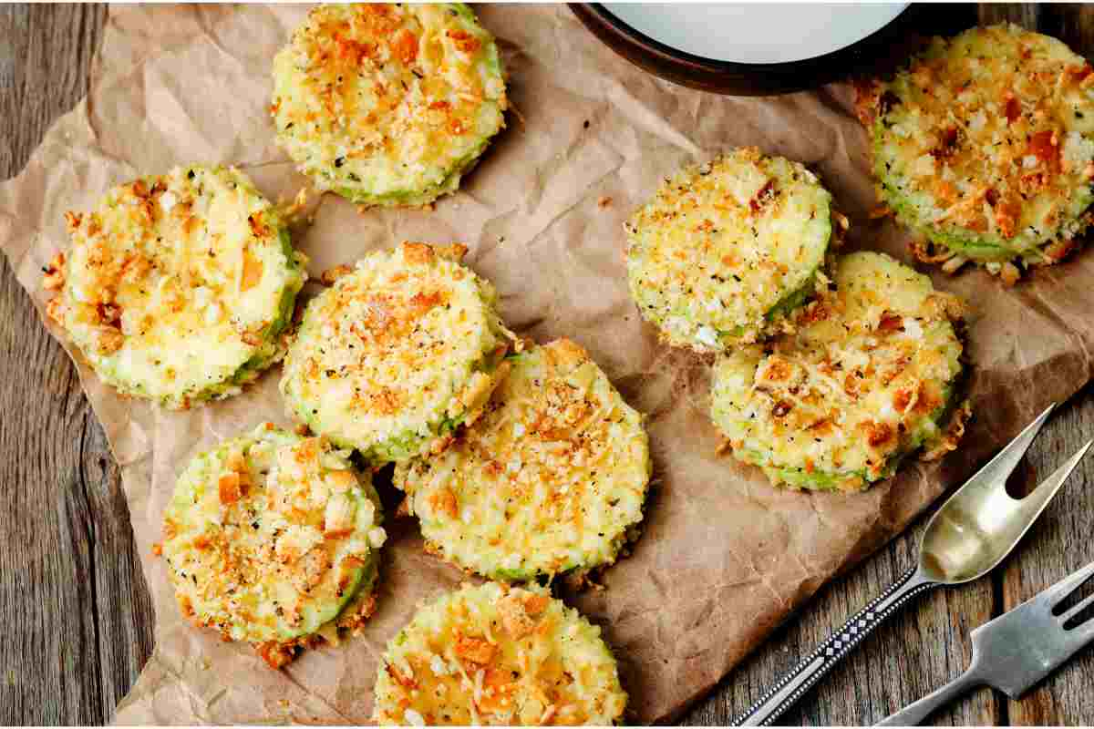 ricetta delle zucchine al forno con panatura di patate