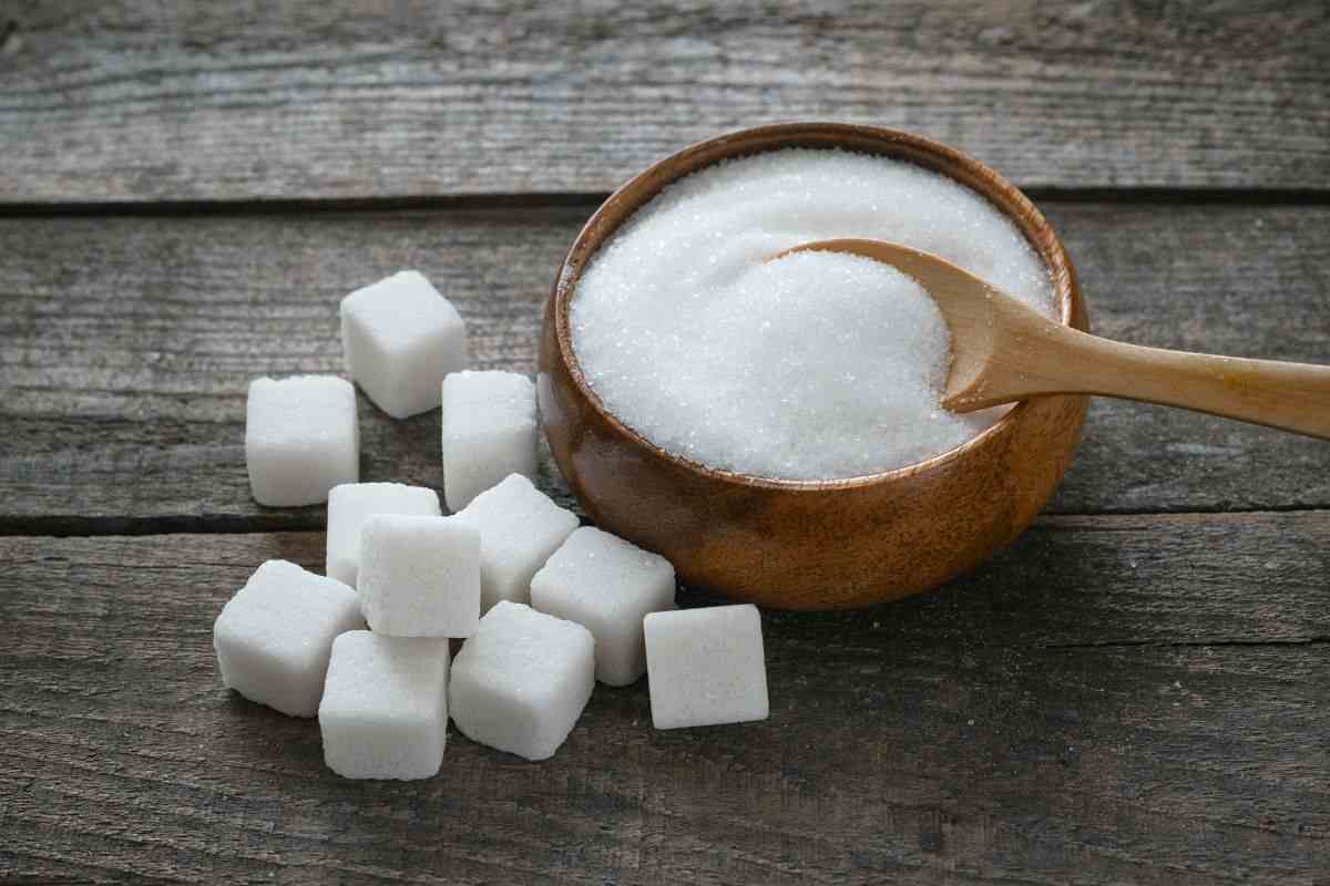 Basta zucchero, lo sostituisci così: Benedetta Rossi ti consiglia come fare senza rinunciare alla dolcezza