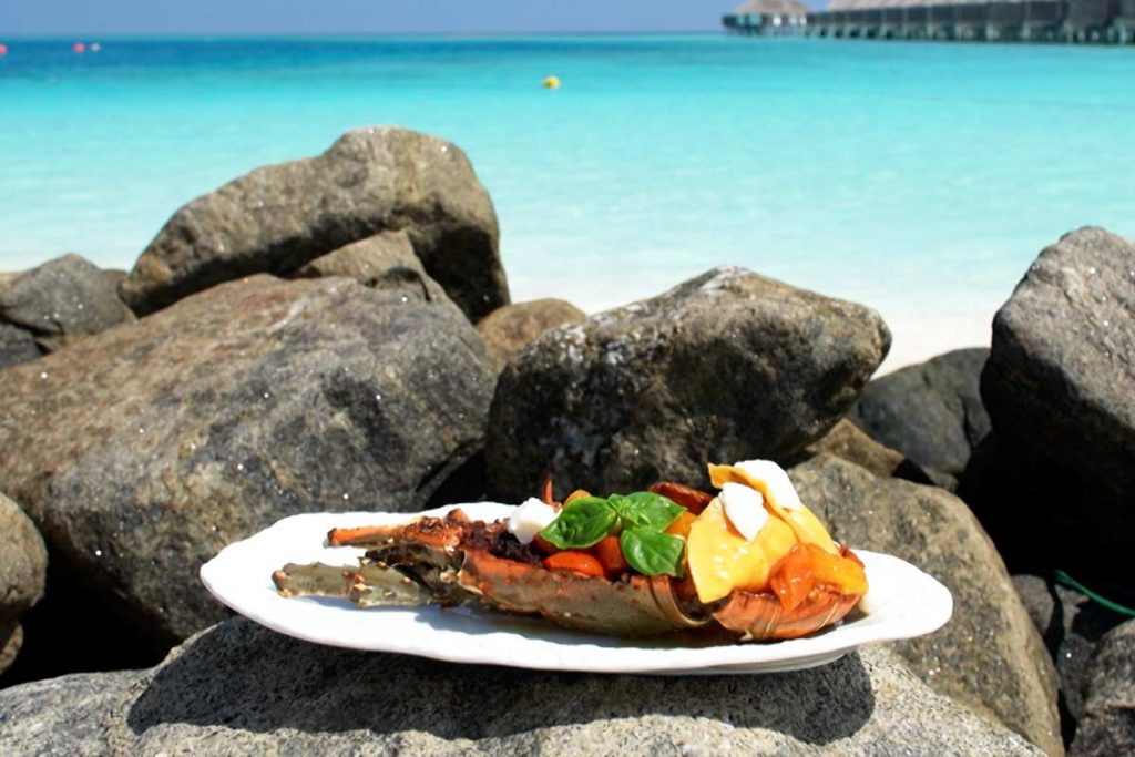 Ravioli con aragosta e bufala, ricetta di CasaBaio alle Maldive