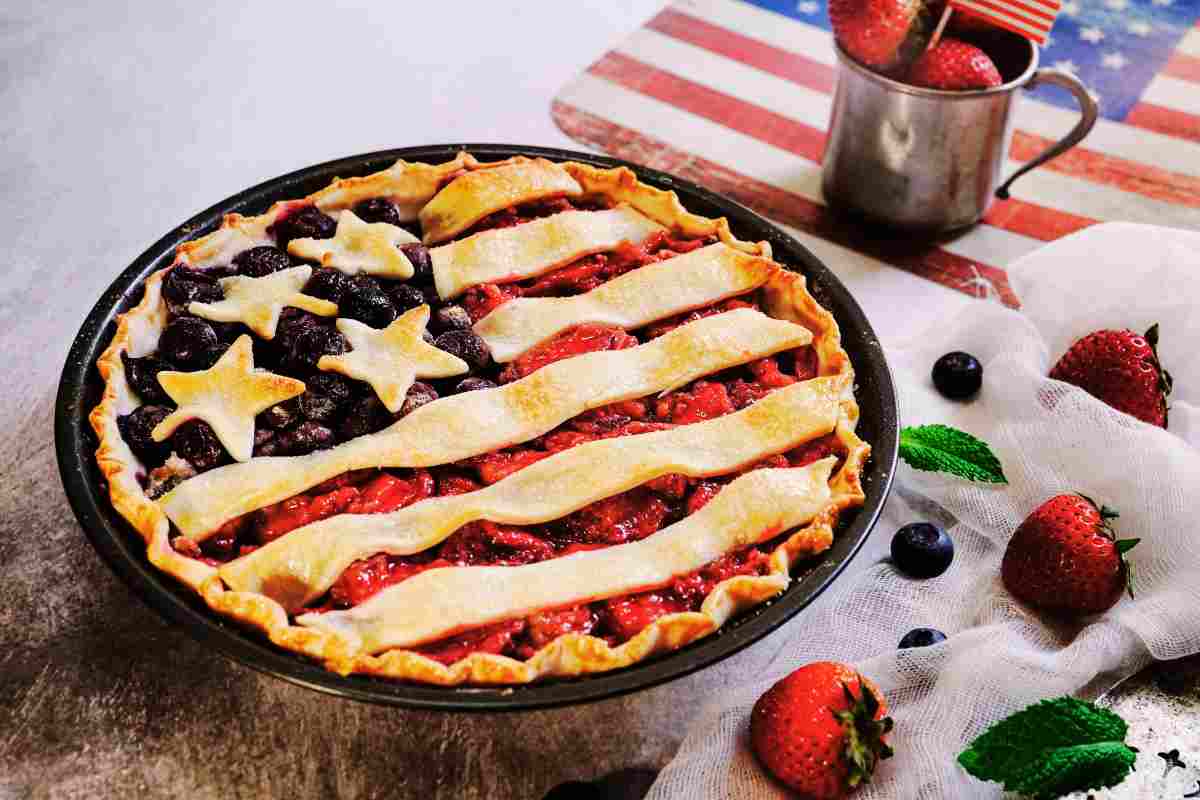 American Pie fragole e mirtilli per indipendenza americana ricetta