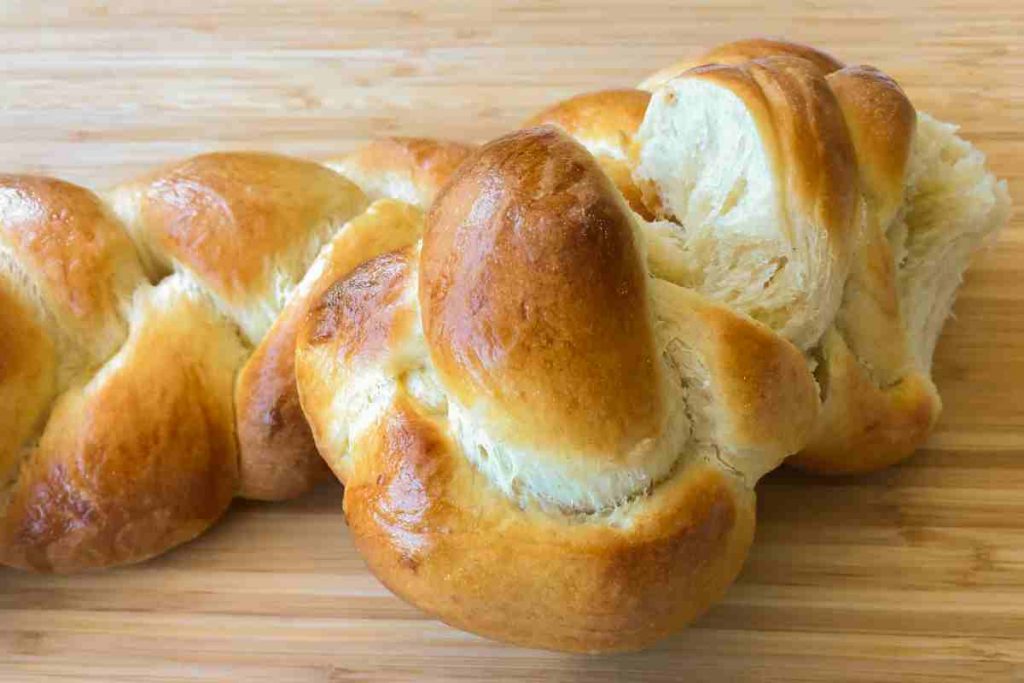 Brioche treccia senza uova ricetta