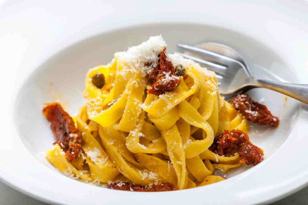 Pasta con pomodori secchi