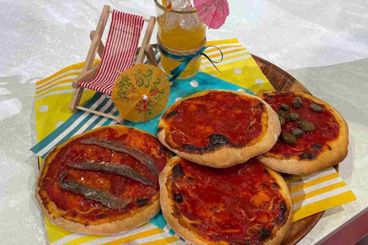 “Le pizzette da ombrellone” di Fulvio Marino, lo spezza fame perfetto da portare al mare
