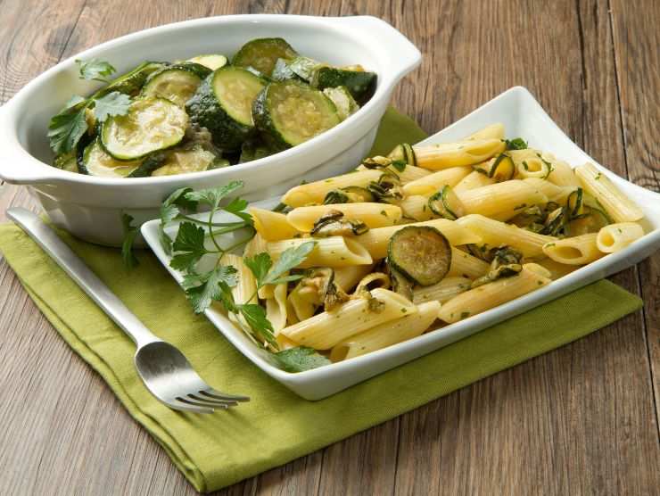 pasta zucchine e bottarga