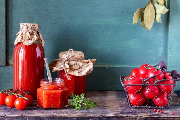 passata di pomodoro fatta in casa