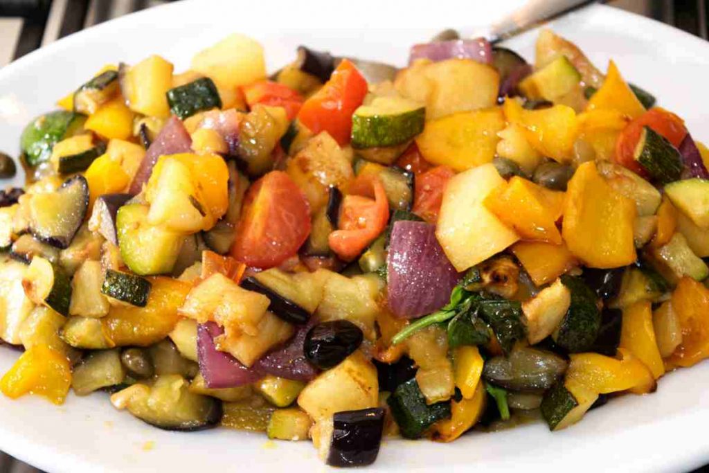 Caponata con le patate ricetta 